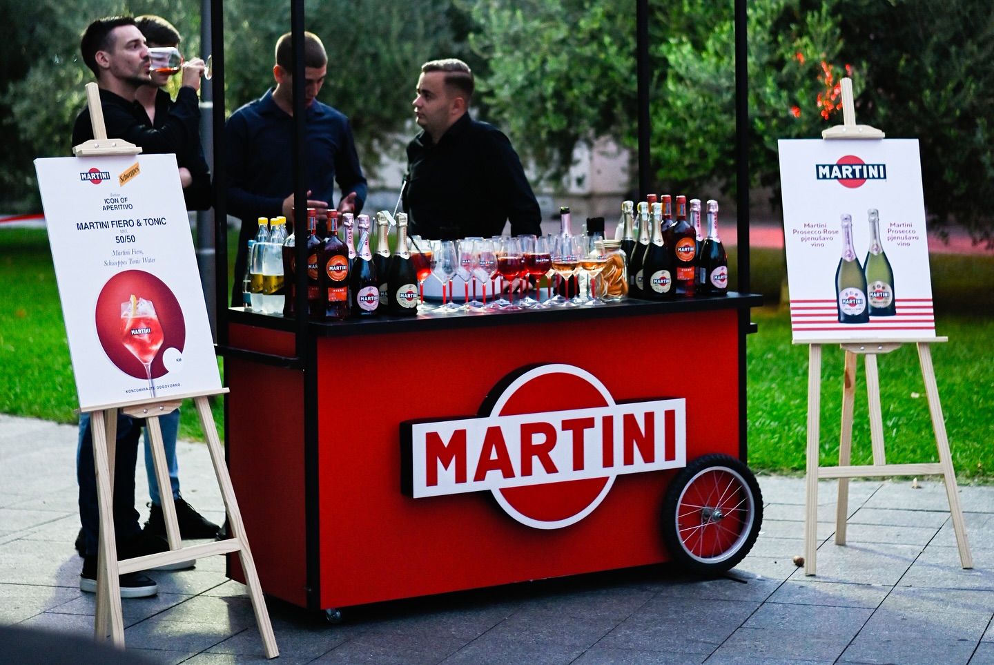 Red Carpet 20 Years - Image 11