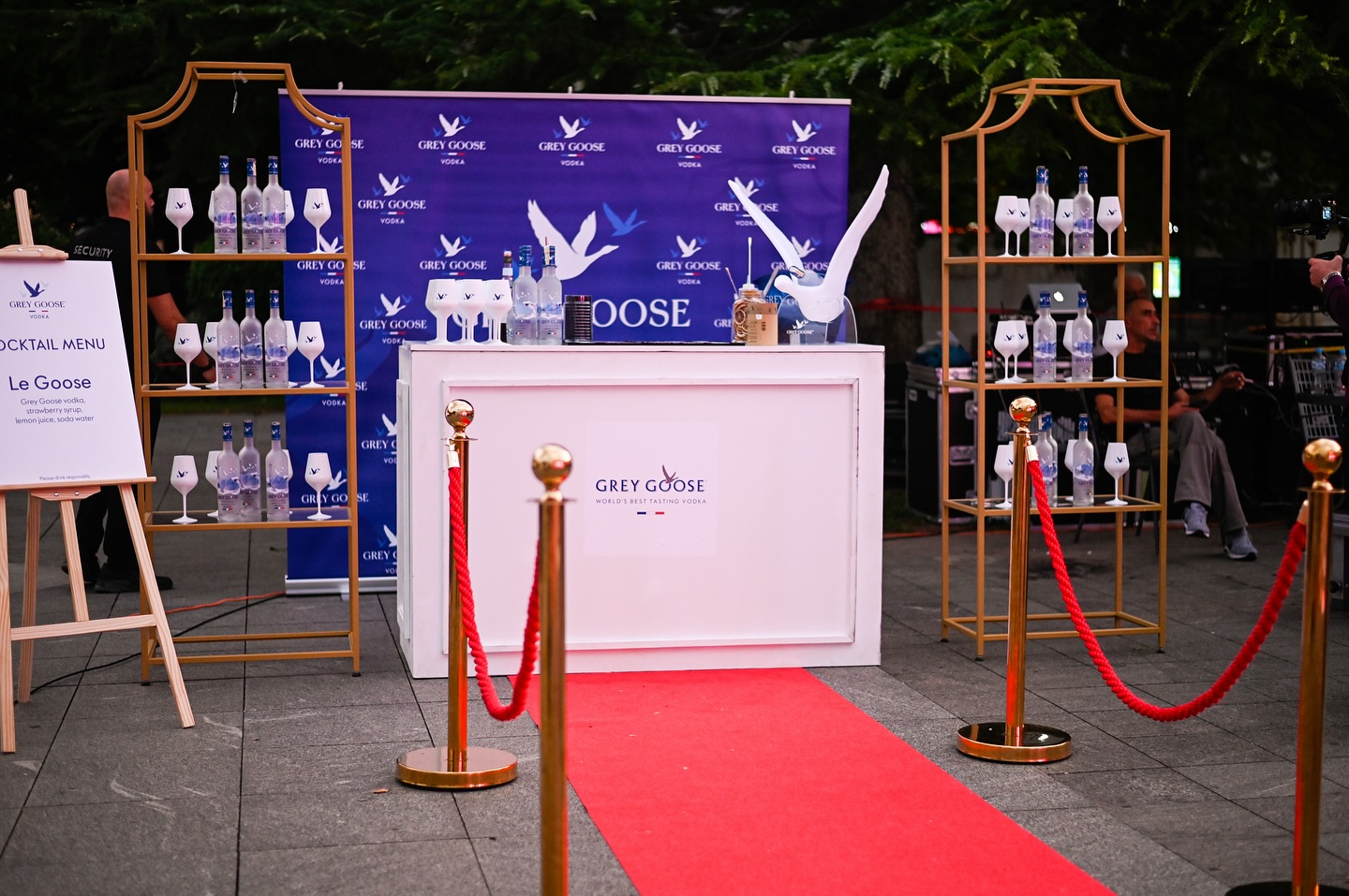 Red Carpet 20 Years - Image 2